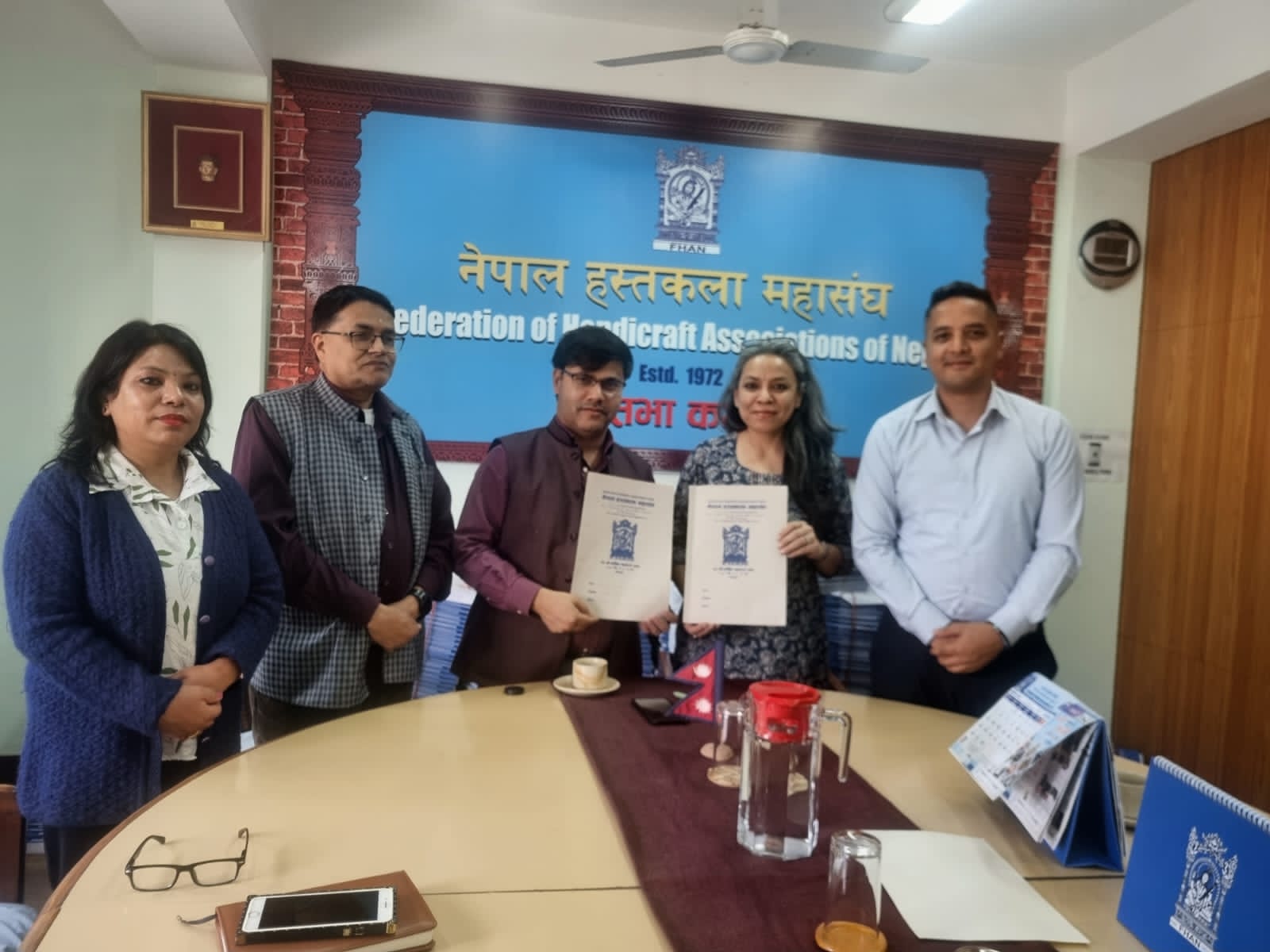 नेपाल हस्तकला महासंघ र हिमालयन एभरेस्ट इन्सुरेन्सबीच समझदारी